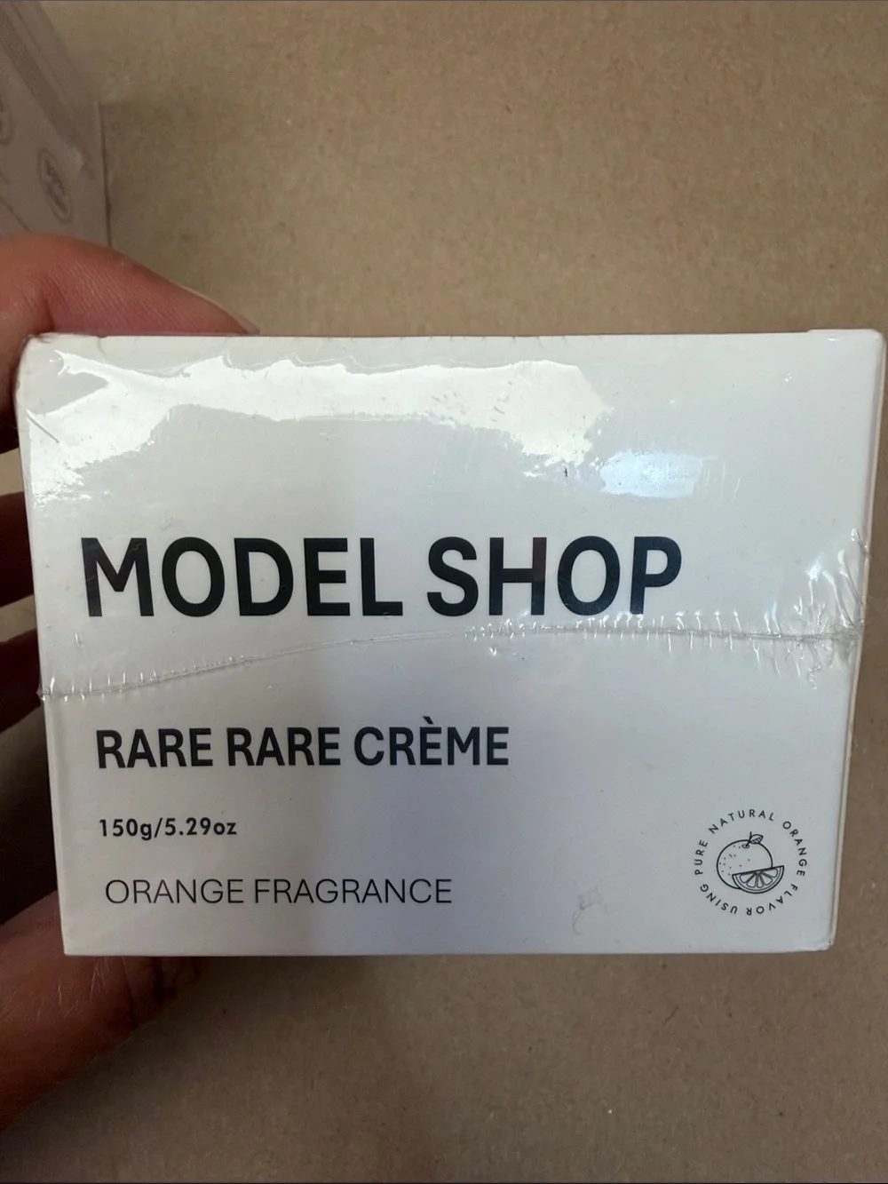 Sun Girl Candy Crème & Rare Rare Crème Body Crèmes - White